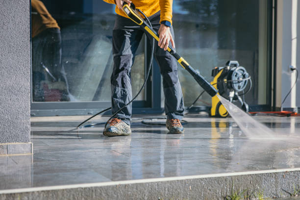 Why Choose Our Certified Pressure Washing Experts for Your Project Needs in Alameda, CA?